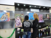 "Волшебство на кончиках пальцев": сказочные сюжеты и яркие краски Ульвии Мусаевой (ФОТО)