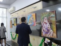 "Волшебство на кончиках пальцев": сказочные сюжеты и яркие краски Ульвии Мусаевой (ФОТО)