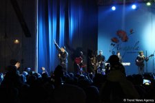 EMIN выступил с концертом на благотворительной ярмарке "Холодные руки - горячее сердце" (ФОТО)