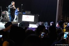 EMIN выступил с концертом на благотворительной ярмарке "Холодные руки - горячее сердце" (ФОТО)