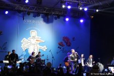 EMIN выступил с концертом на благотворительной ярмарке "Холодные руки - горячее сердце" (ФОТО)