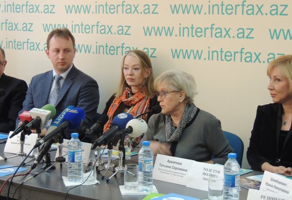 Моя мама родилась в Баку – народная артистка России Елена Попова (ФОТО)