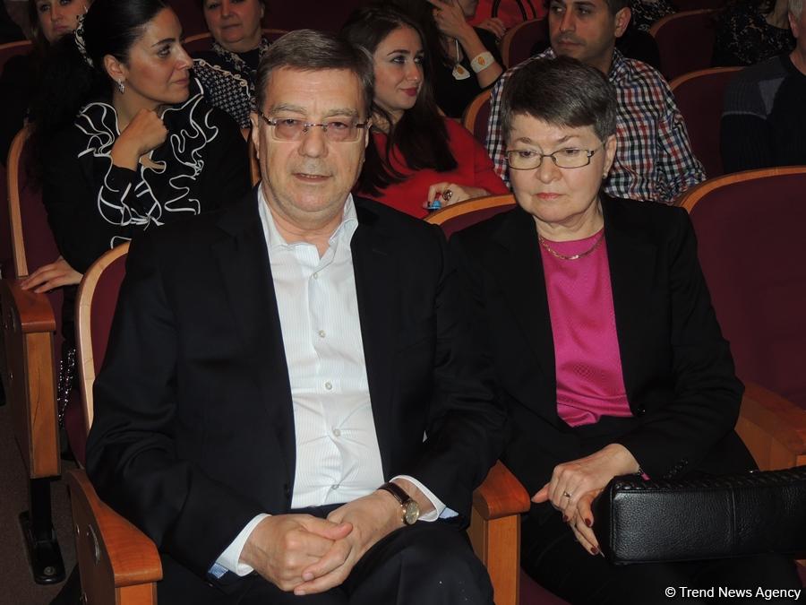 Алиса Фрейндлих и Олег Басилашвили отметили юбилей в Баку (ФОТО)