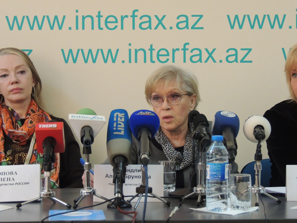 В Баку замечательная публика - Алиса Фрейндлих (ФОТО)