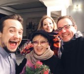 "Спасибо за солнце и море!" - российские актеры прогулялись по Баку (ФОТО)