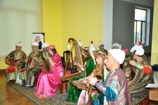 Меджнун Керим-70: Ансамбль старинных музыкальных инструментов (ФОТО)