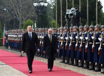 В Азербайджане состоялась церемония официальной встречи президента Афганистана (ФОТО)