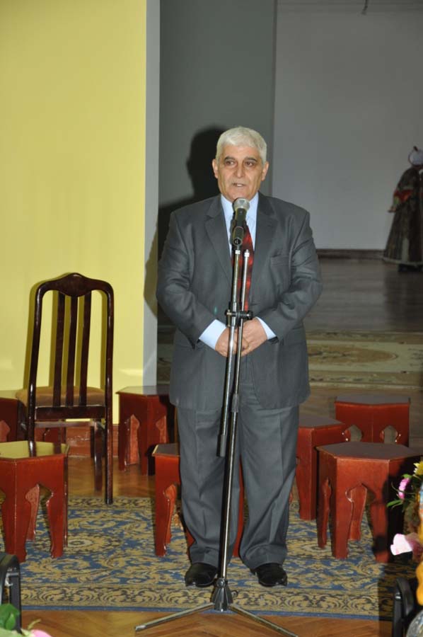 Меджнун Керим-70: Ансамбль старинных музыкальных инструментов (ФОТО)