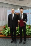 Президент Азербайджана и его супруга приняли участие в церемонии, посвященной спортивным итогам 2015 года