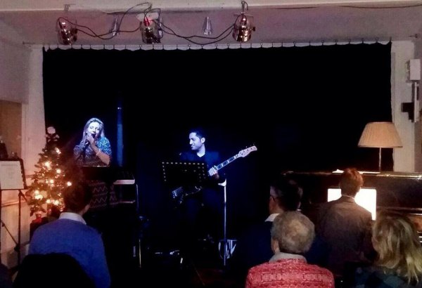 Оригинальный азербайджано-австрийский микс в Вене (ФОТО)