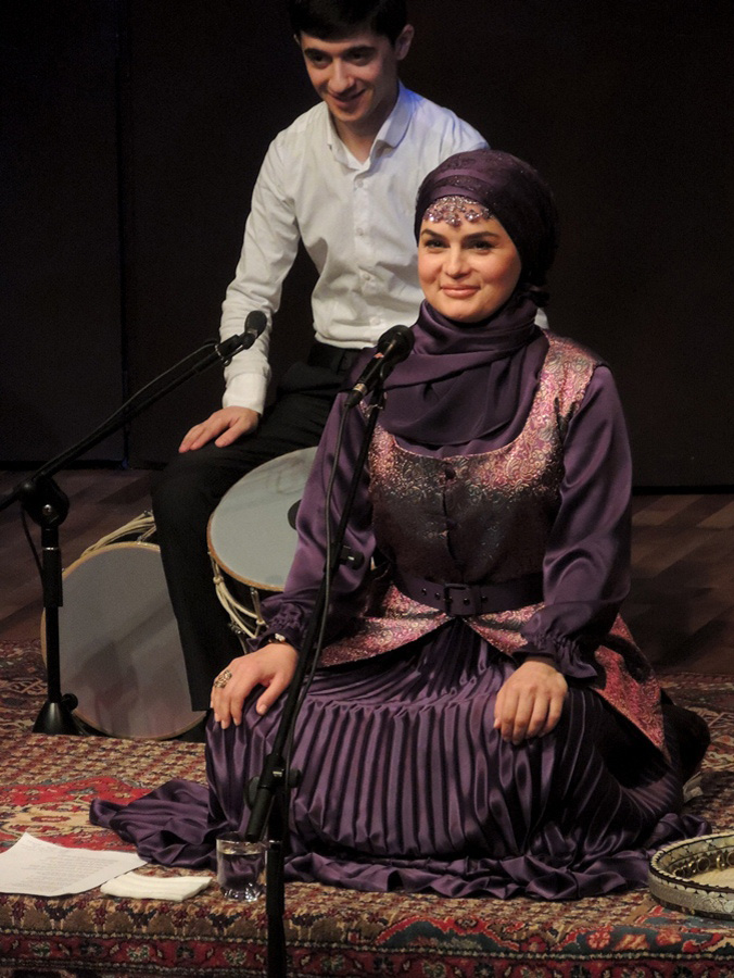 Алим Гасымов и его дочь Фяргана - феерия народной музыки и мугама (ФОТО)