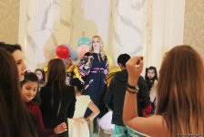 Певица Нура Сури – от кулинарии до бокса, джиу-джитсу и борьбы (ФОТО)