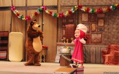 "Маша и Медведь" очаровали юных бакинцев и их родителей (ФОТО)