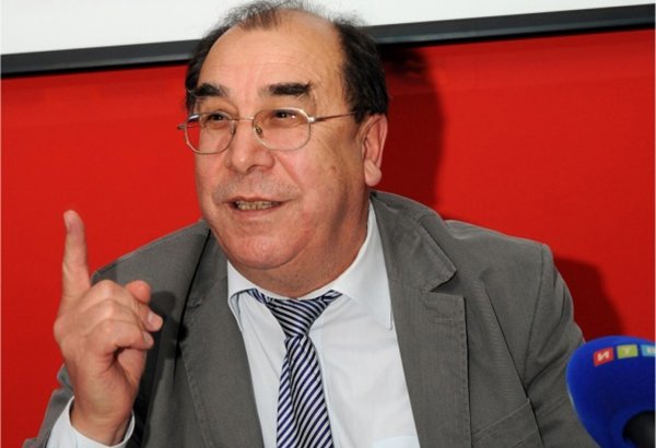 У меня в душе всегда жива добрая, теплая память о Баку - писатель Георгий Пряхин