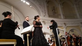 "Евгений Онегин" и "Пиковая дама" для бакинцев