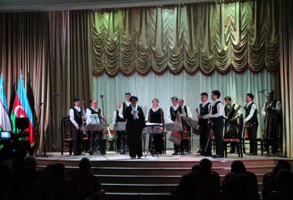 В Ташкенте состоялся концерт в честь Дня солидарности азербайджанцев мира (ФОТО)