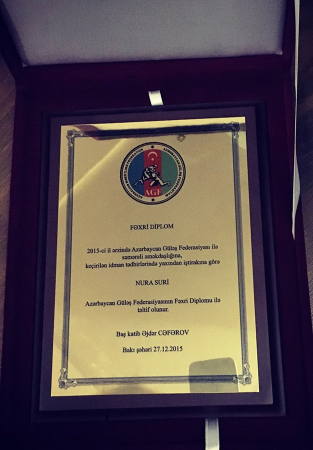 Певица Нура Сури – от кулинарии до бокса, джиу-джитсу и борьбы (ФОТО)