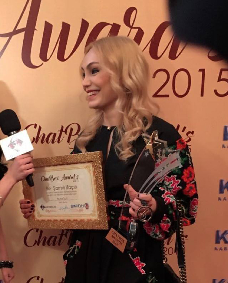 Певица Нура Сури – от кулинарии до бокса, джиу-джитсу и борьбы (ФОТО)