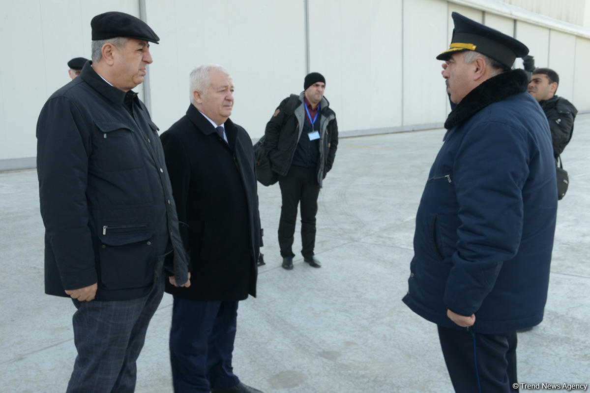 Работы по тушению пожара на аварийной платформе месторождения "Гюнешли" (ФОТО)