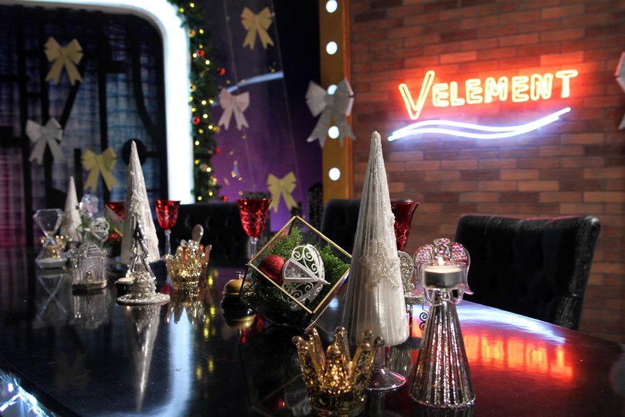 Ведущие самой рейтинговой передачи подвели итоги 2015 года (ФОТО, ВИДЕО)