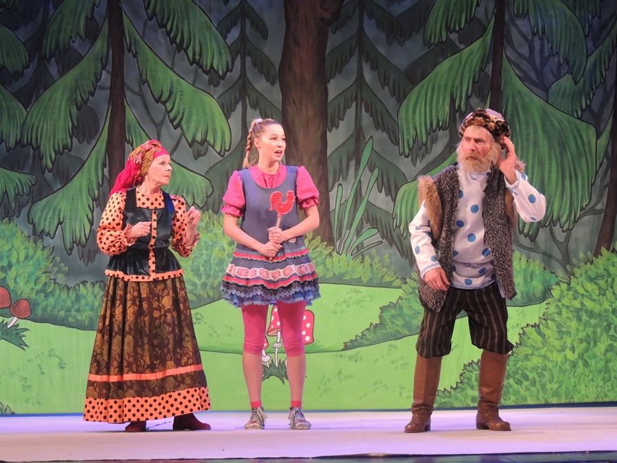 Русские народные сказки, или mix – New Year 2016 в Баку (ВИДЕО, ФОТО)