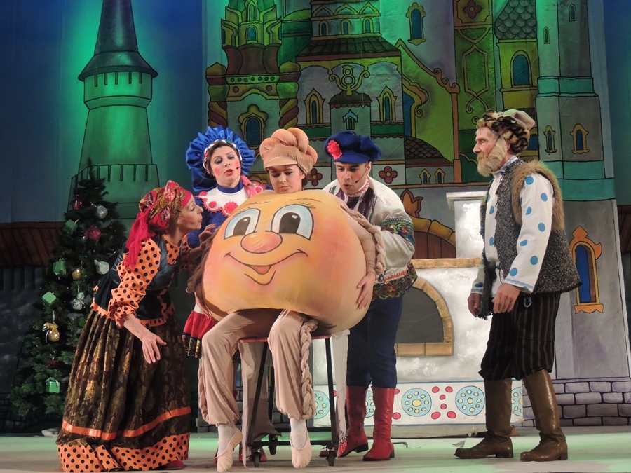 Русские народные сказки, или mix – New Year 2016 в Баку (ВИДЕО, ФОТО)