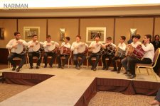 Детское дефиле в Баку - наряды стран мира (ФОТО)