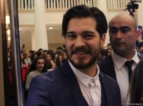 Чагатай Улусой и сотни бакинских поклонниц – фейерверк эмоций (ФОТО)