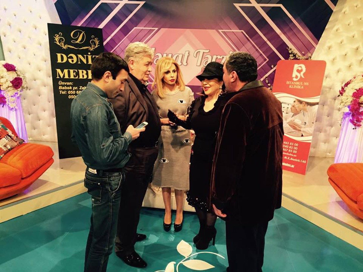 Азербайджанский Ален Делон отметил юбилей "17 лет" в прямом эфире (ФОТО)