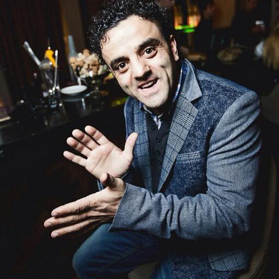 Азербайджанский циркач побил рекорд Гиннеса (ФОТО)