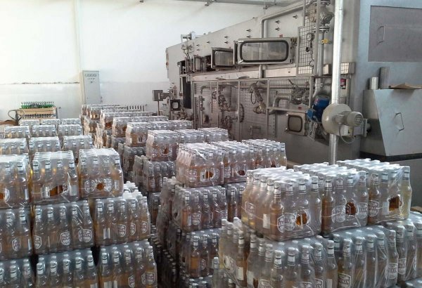 Предприниматели приветствуют отмену запрета на продажу в Азербайджане алкоголя за наличные