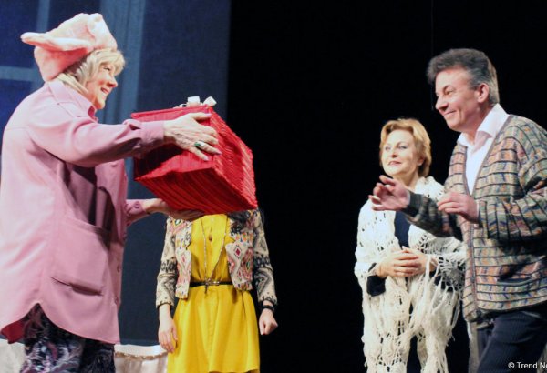 TeatraADDIMla с Фахрией Халафовой: в гостях у Сафы Мирзагасанова и Евгении Невмержицкой (ФОТО)