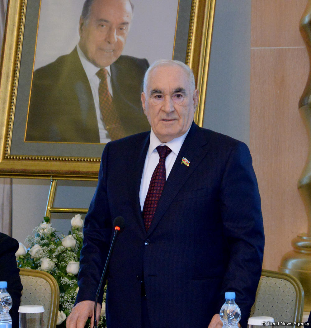 Азербайджан успешно справляется с возникшими трудностями - Совет аксакалов (ФОТО)