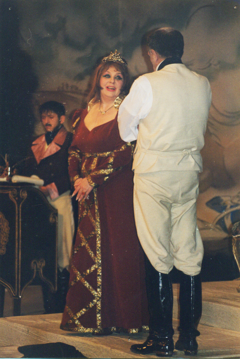 Евгения Невмержицкая: от Кубинской революции до эксцентричной дамы (ФОТО)