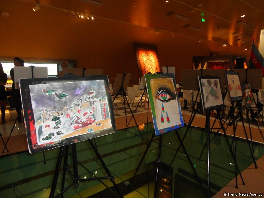 Шушинский театр представил "20-й день января" (ФОТО)