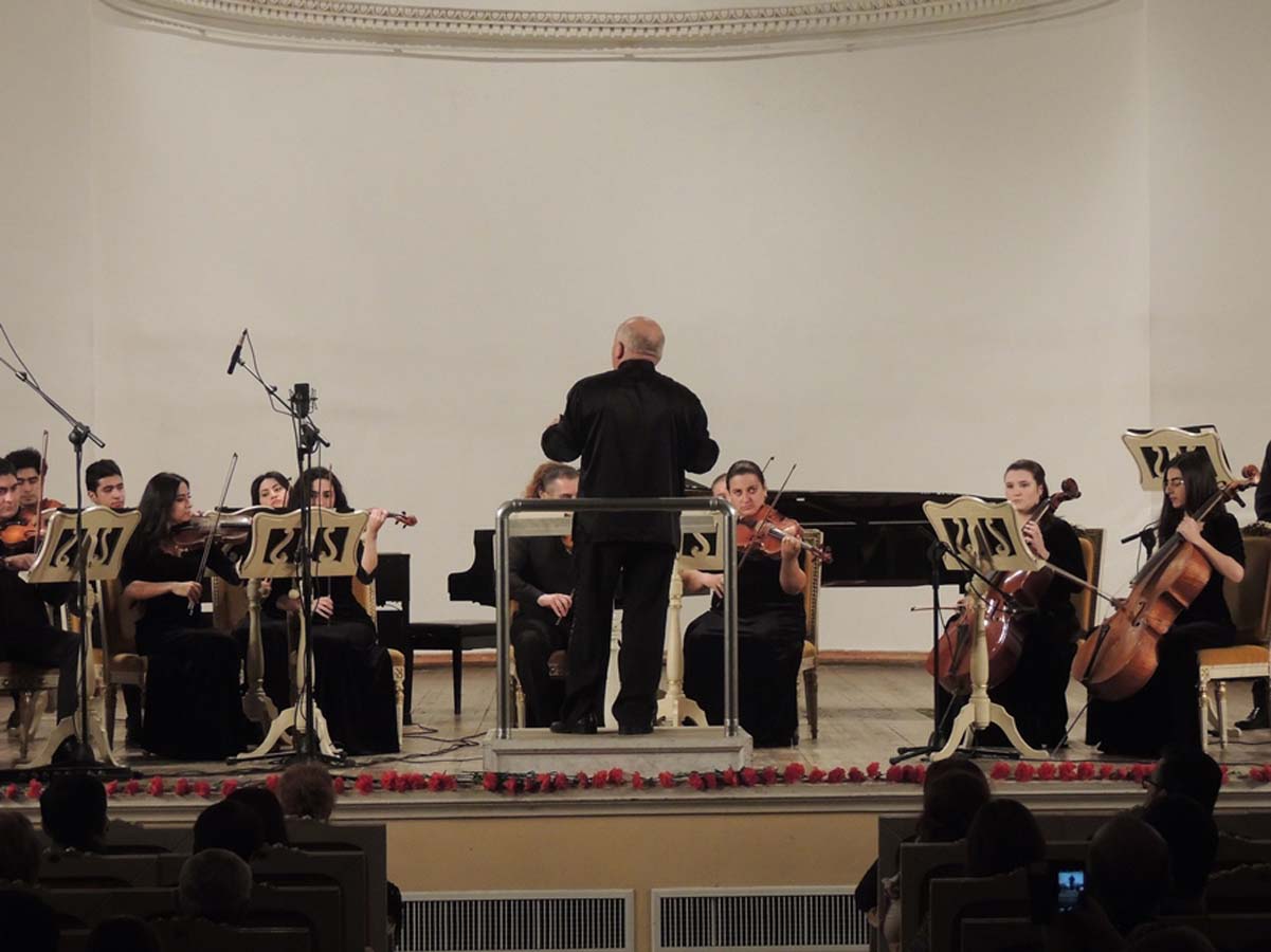 В филармонии почтили память жертв трагедии 20 января (ФОТО)