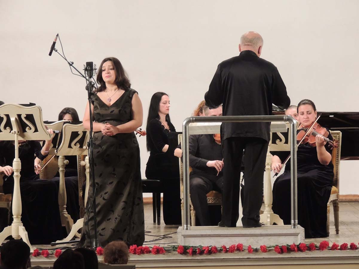 В филармонии почтили память жертв трагедии 20 января (ФОТО)