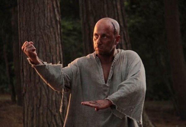 Его бросали в тюрьму, закапывали живым в землю - азербайджанец из Москвы