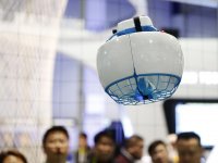 Дрон FLEYE: Летающий футбольный мяч на Lider TV (ФОТО)