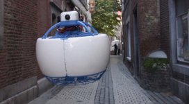 Дрон FLEYE: Летающий футбольный мяч на Lider TV (ФОТО)