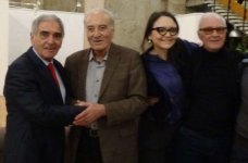 Тариэль Гасымов поздравил с юбилеем народного артиста СССР Шухрата Аббасова (ФОТО)