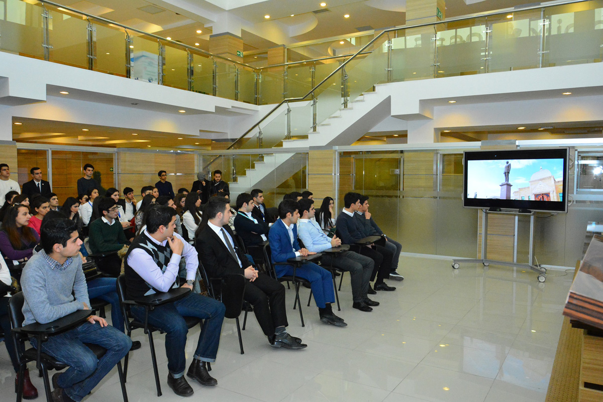 В Азербайджане презентован проект, посвященный Нагорному Карабаху (ФОТО)