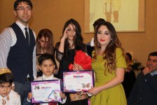 Национальные орнаменты на модном дефиле в Баку (ФОТО)