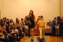 Национальные орнаменты на модном дефиле в Баку (ФОТО)