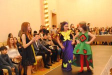 Национальные орнаменты на модном дефиле в Баку (ФОТО)