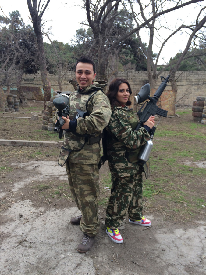 Аян Бабакишиева пригрозила судом телеведущему Зауру Алиеву (ФОТО,ВИДЕО)