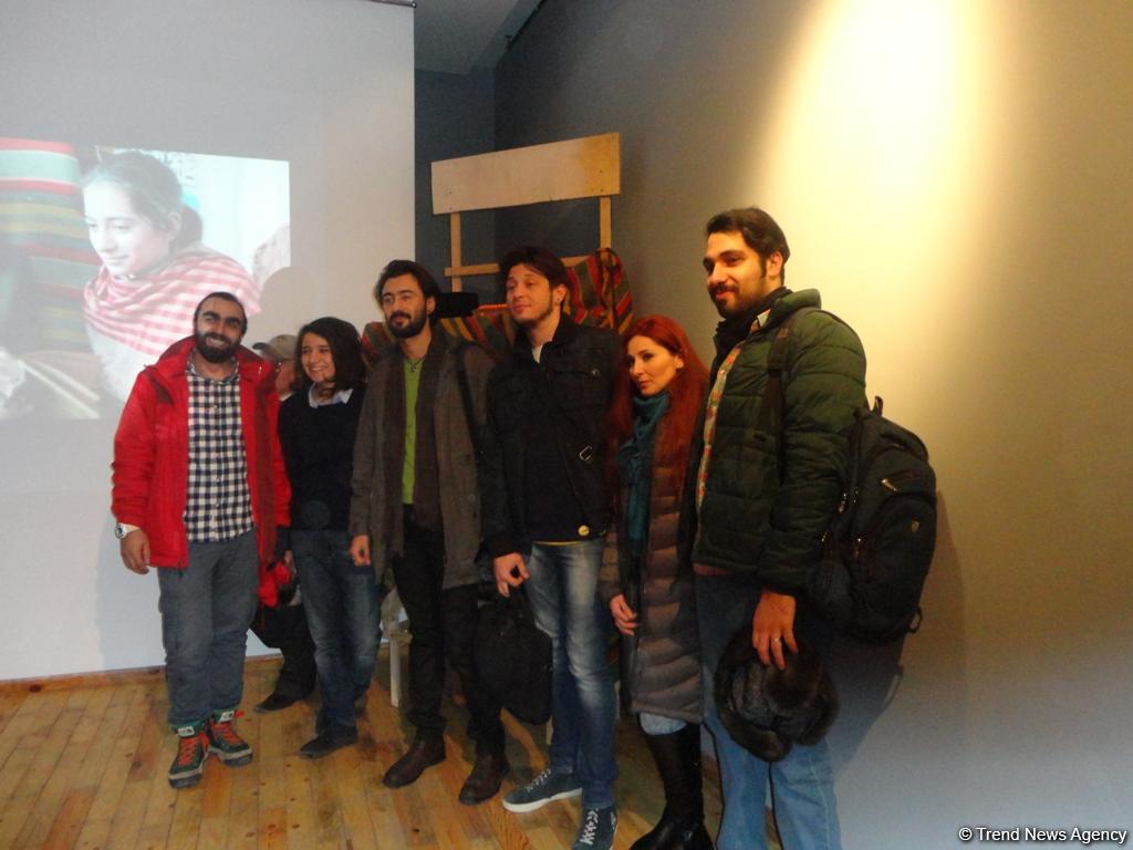 Sırğa olsun, или Как художники проиллюстрировали смысл известной поговорки (ФОТО)