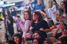 Когда пиццей не подавиться, или экстаз в Баку (ФОТО)