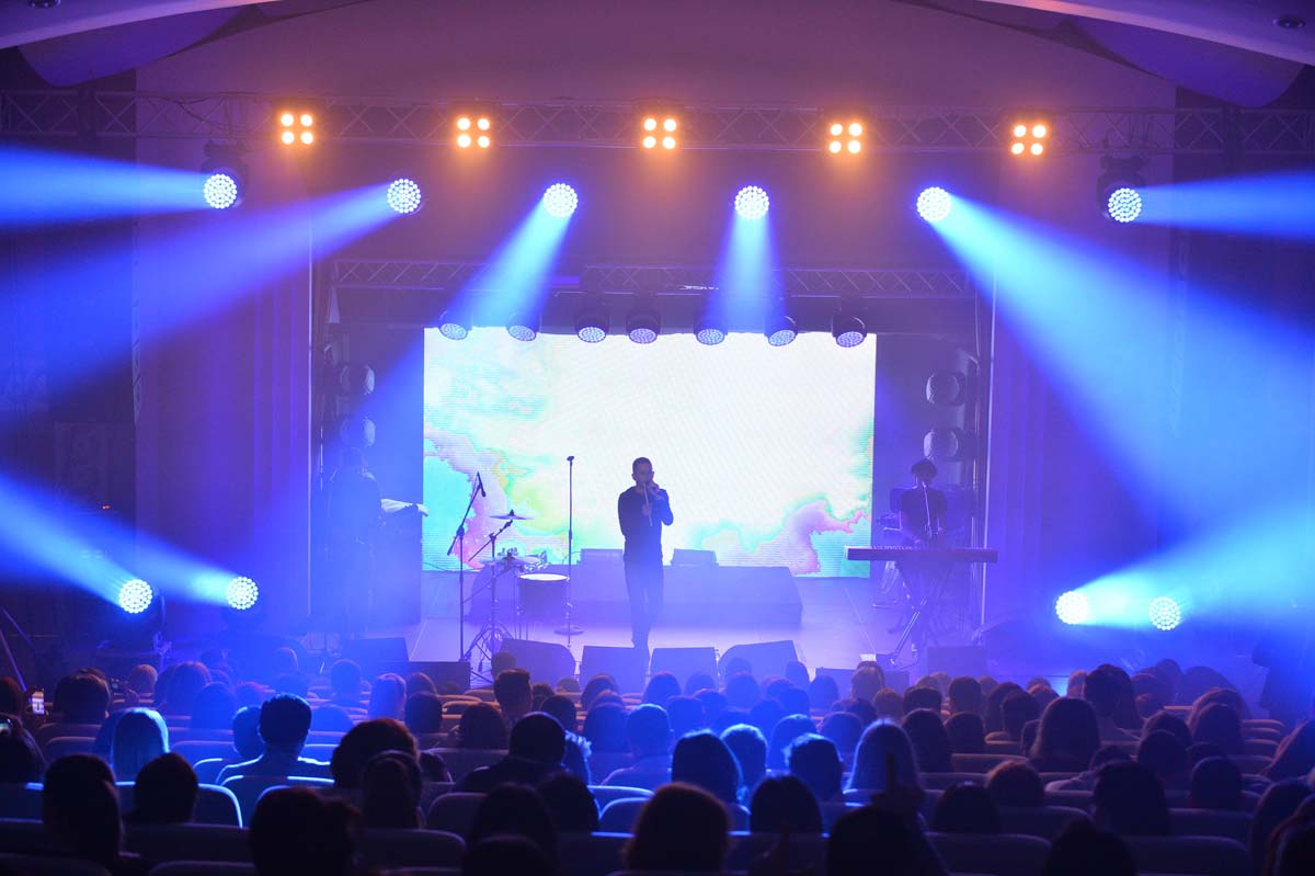 Когда пиццей не подавиться, или экстаз в Баку (ФОТО)