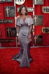 Лучшие наряды звезд на церемонии Screen Actors Guild Awards-2016 (ФОТО)
